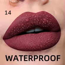 Velvet Matte: Aksamitny Błyszczyk Wodoodporny